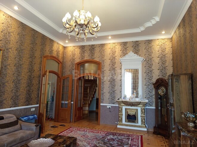 5 otaqlı köhnə tikili - Sahil m. - 170 m² (25)