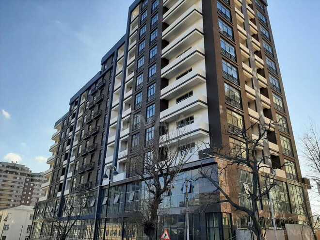 6 otaqlı yeni tikili - 28 May m. - 580 m² (1)