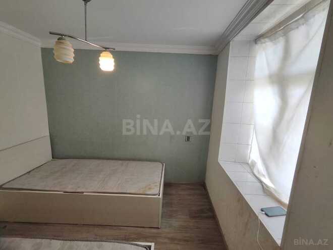 3 otaqlı köhnə tikili - İnşaatçılar m. - 65 m² (1)