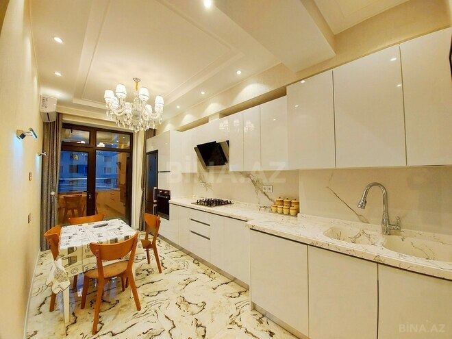 3 otaqlı yeni tikili - Elmlər Akademiyası m. - 110 m² (1)