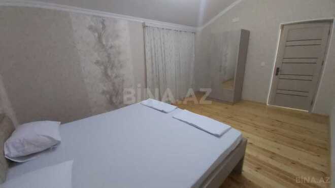 8 otaqlı həyət evi/bağ evi - Qəbələ - 260 m² (21)