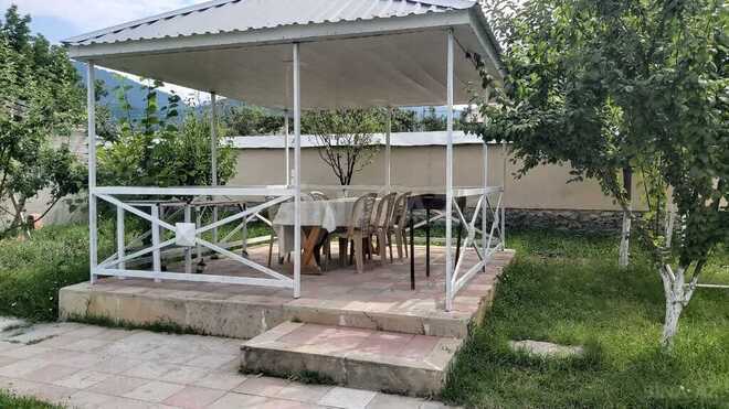 8 otaqlı həyət evi/bağ evi - Qəbələ - 260 m² (7)