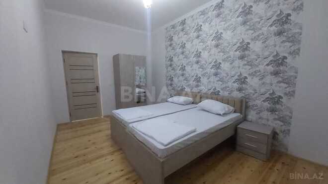8 otaqlı həyət evi/bağ evi - Qəbələ - 260 m² (22)