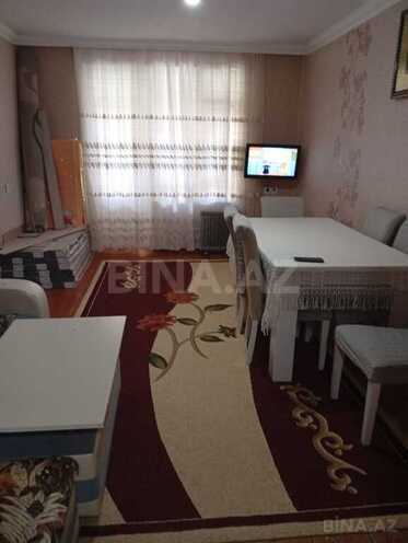 3-комн. вторичка - м. Кара Караев - 62 м² (1)