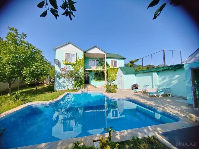 8 otaqlı həyət evi/bağ evi - İsmayıllı - 200 m² (1)
