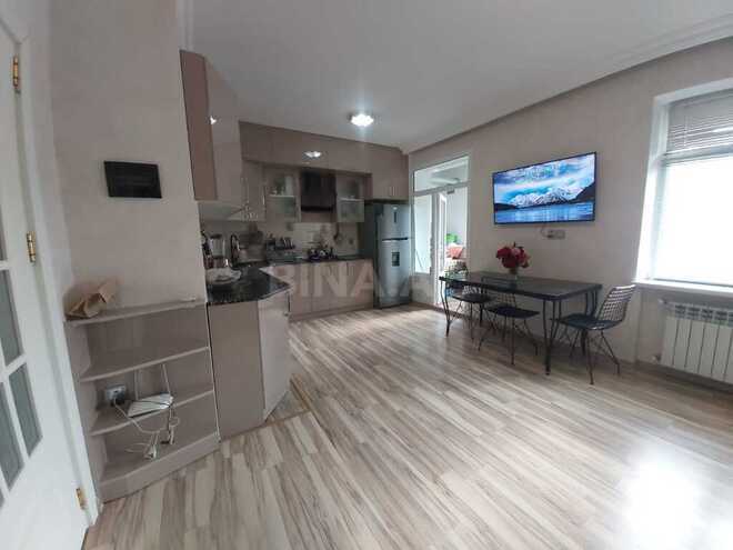5 otaqlı köhnə tikili - Biləcəri q. - 110 m² (20)