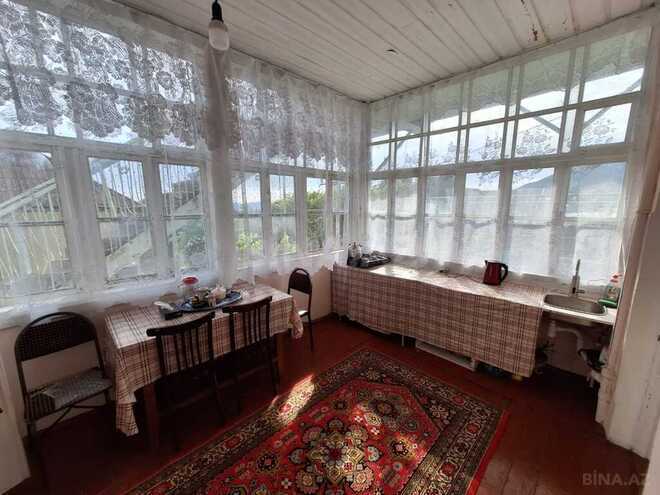 4 otaqlı həyət evi/bağ evi - Şəki - 120 m² (18)