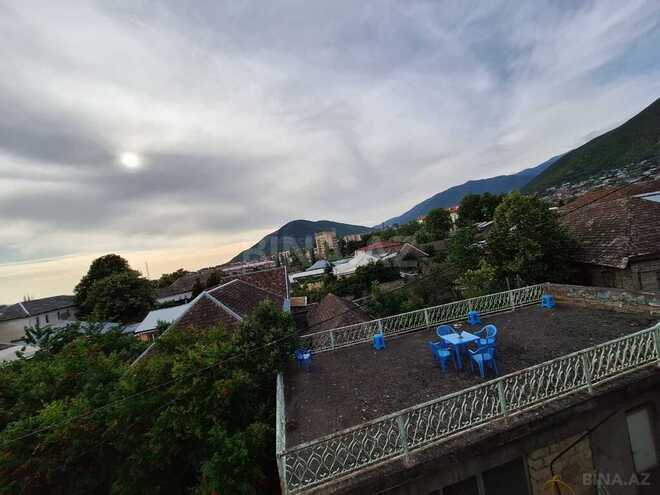 4 otaqlı həyət evi/bağ evi - Şəki - 120 m² (20)