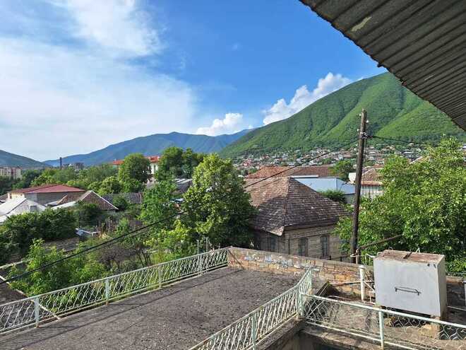 4 otaqlı həyət evi/bağ evi - Şəki - 120 m² (16)