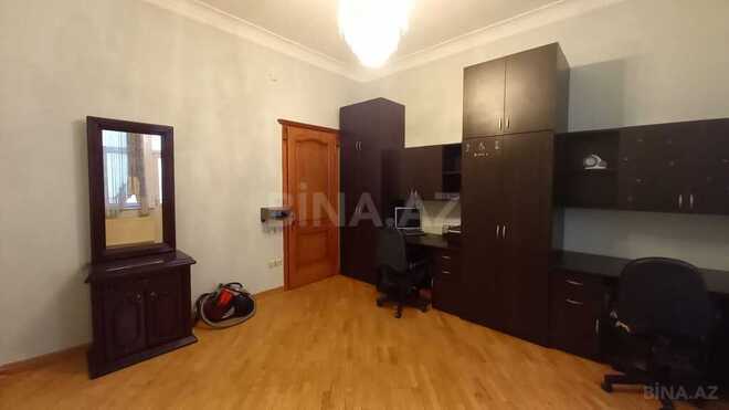 5 otaqlı yeni tikili - 8-ci mikrorayon q. - 240 m² (14)