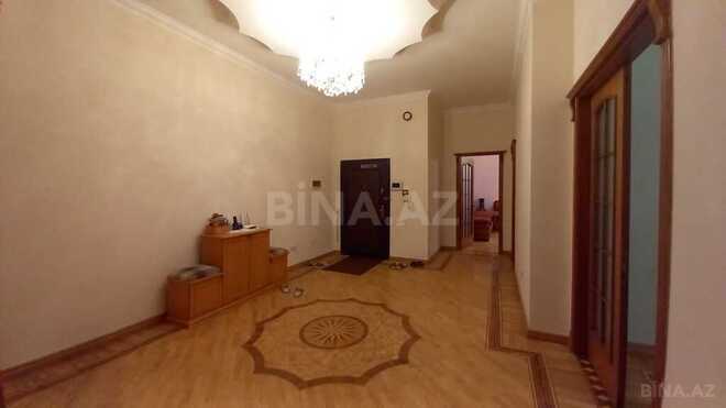 5 otaqlı yeni tikili - 8-ci mikrorayon q. - 240 m² (5)