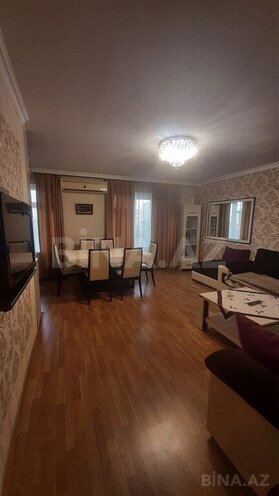 3 otaqlı köhnə tikili - Azadlıq Prospekti m. - 80 m² (7)