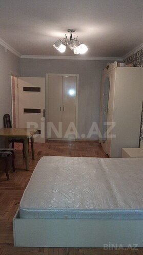 3 otaqlı köhnə tikili - Azadlıq Prospekti m. - 80 m² (21)