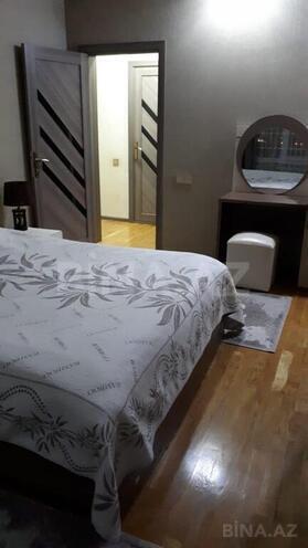 3-комн. новостройка - м. 8 ноября - 132.6 м² (5)