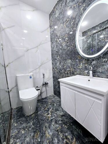 3-комн. новостройка - м. 28 мая - 82 м² (11)