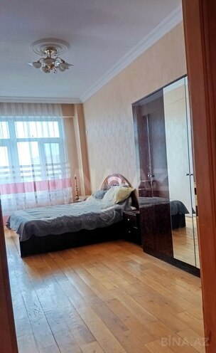 3-комн. новостройка - м. 28 мая - 120 м² (3)