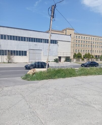 Obyekt - Bakıxanov q. - 2000 m² (1)