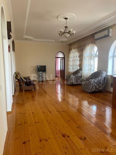 7 otaqlı həyət evi/bağ evi - Türkan q. - 242 m² (20)