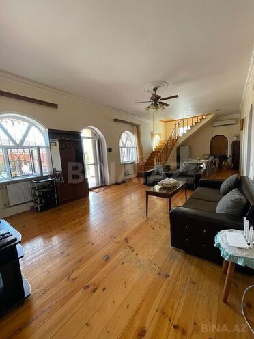 7 otaqlı həyət evi/bağ evi - Türkan q. - 242 m² (10)
