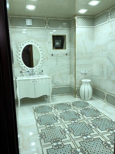 8 otaqlı həyət evi/bağ evi - Şağan q. - 650 m² (23)