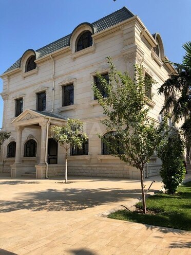 8 otaqlı həyət evi/bağ evi - Şağan q. - 650 m² (1)