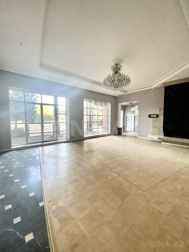 10 otaqlı həyət evi/bağ evi - Şüvəlan q. - 2000 m² (13)