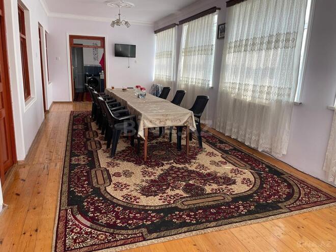 10 otaqlı həyət evi/bağ evi - Novxanı q. - 400 m² (7)