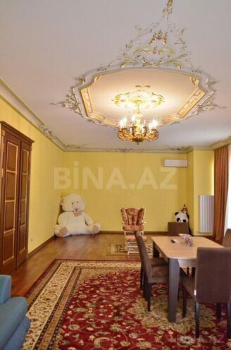 4 otaqlı həyət evi/bağ evi - Şüvəlan q. - 300 m² (2)
