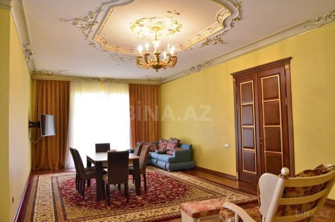 4 otaqlı həyət evi/bağ evi - Şüvəlan q. - 300 m² (15)