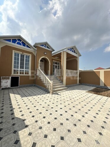 4 otaqlı həyət evi/bağ evi - Məmmədli q. - 140 m² (1)