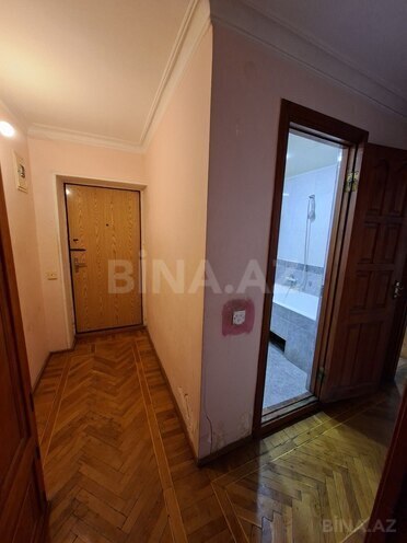 1 otaqlı köhnə tikili - 8-ci mikrorayon q. - 40 m² (11)