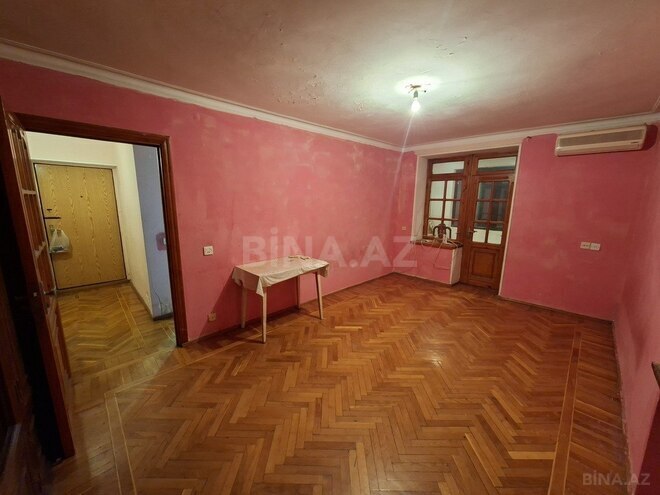 1 otaqlı köhnə tikili - 8-ci mikrorayon q. - 40 m² (1)