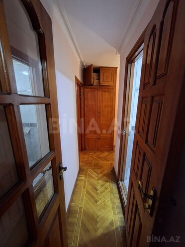 1 otaqlı köhnə tikili - 8-ci mikrorayon q. - 40 m² (10)