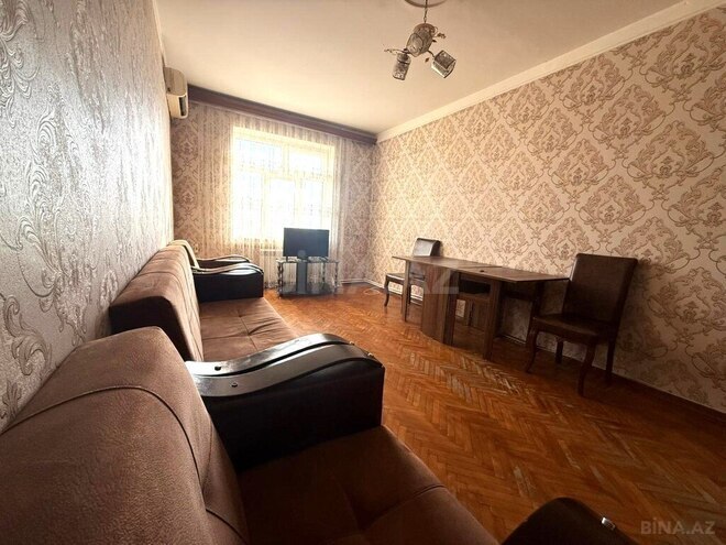 3 otaqlı köhnə tikili - Neftçilər m. - 75 m² (2)