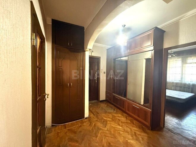 3 otaqlı köhnə tikili - Neftçilər m. - 75 m² (13)