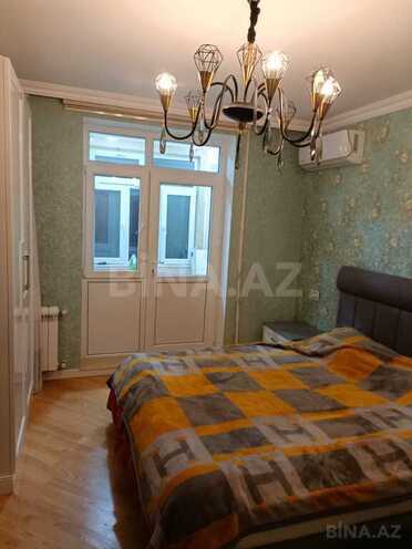 3 otaqlı köhnə tikili - 28 May m. - 65 m² (1)