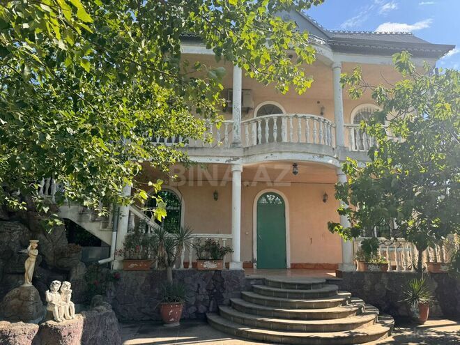 5 otaqlı həyət evi/bağ evi - Novxanı q. - 250 m² (3)