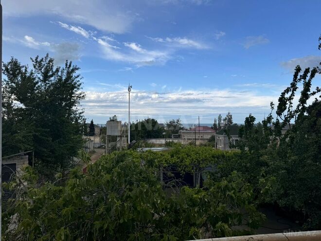 5 otaqlı həyət evi/bağ evi - Novxanı q. - 250 m² (8)
