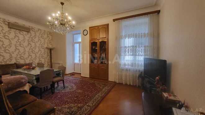 2 otaqlı köhnə tikili - Sahil m. - 60 m² (2)
