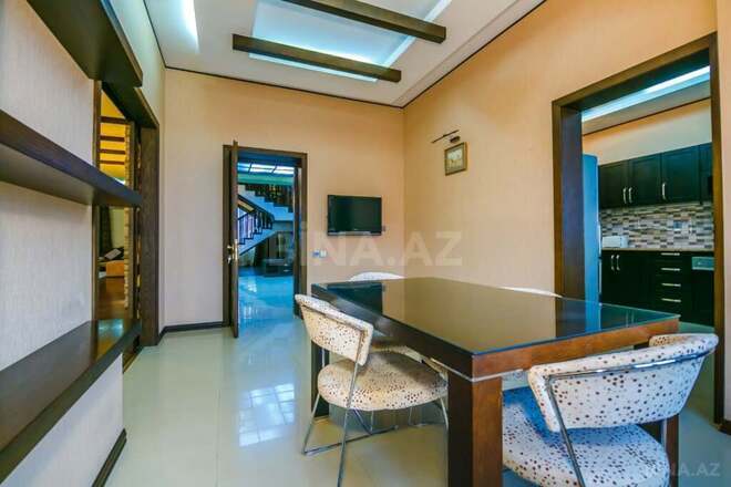 İcarəyə verilir 6 otaqlı yeni tikili 350 m², 28 May m., photo 9 from 32