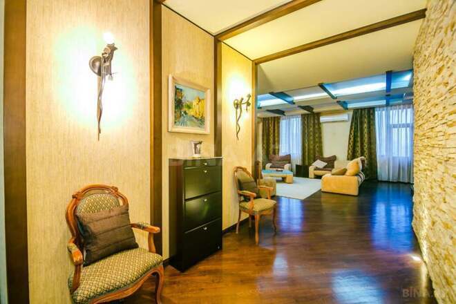 İcarəyə verilir 6 otaqlı yeni tikili 350 m², 28 May m., photo 7 from 32