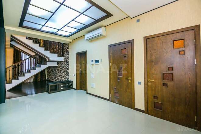 İcarəyə verilir 6 otaqlı yeni tikili 350 m², 28 May m., photo 24 from 32