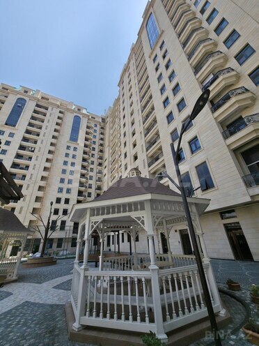5 otaqlı yeni tikili - Nizami m. - 235 m² (1)