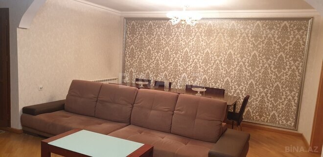 6 otaqlı həyət evi/bağ evi - Qaraçuxur q. - 220 m² (16)