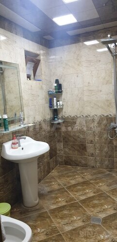 6 otaqlı həyət evi/bağ evi - Qaraçuxur q. - 220 m² (19)
