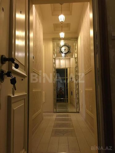 3-комн. новостройка - м. 8 ноября - 80 м² (23)