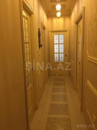 3-комн. новостройка - м. 8 ноября - 80 м² (10)