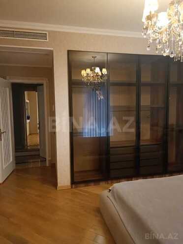 3-комн. новостройка - м. 28 мая - 150 м² (4)