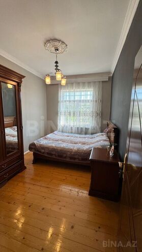 7 otaqlı həyət evi/bağ evi - Novxanı q. - 200 m² (21)