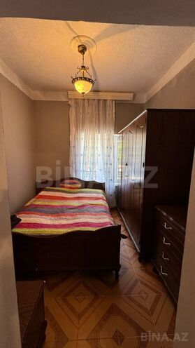 7 otaqlı həyət evi/bağ evi - Novxanı q. - 200 m² (20)